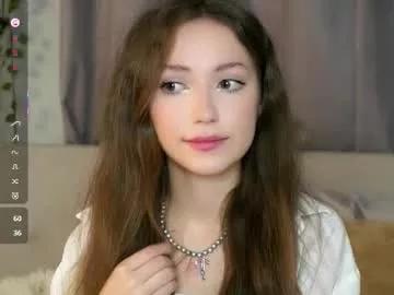 Private loriamarzinske on Chaturbate