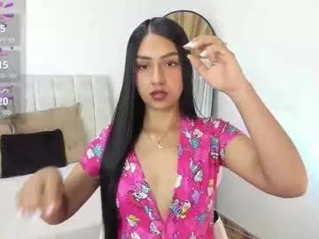 lunnasweet1 on Chaturbate 