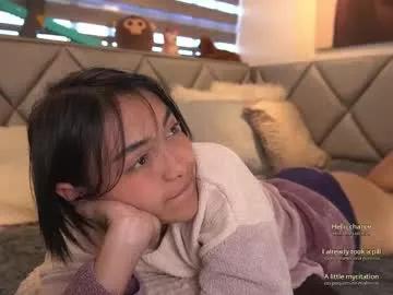 luucy___ on Chaturbate 