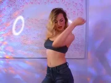 mattieandrews on Chaturbate 