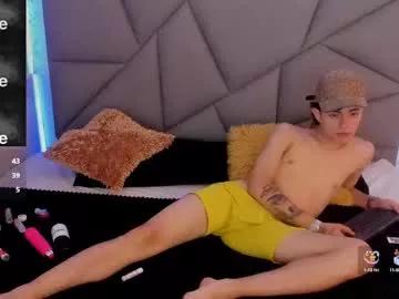 Freechat meganandtyler19 on Chaturbate