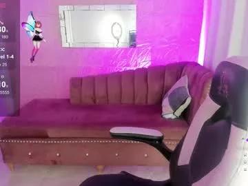 Freechat miss_isabella_m on Chaturbate