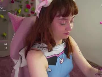 mollysb_05 on Chaturbate