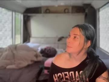 Chaturbate phoebebobebe  is Freechat  phoebebobebe — helloooo #trans #emo #girlcock #hangout