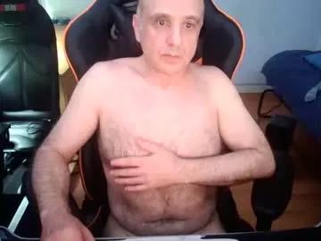 pip10 on Chaturbate 