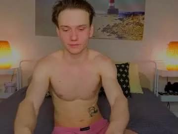 pupsenish on Chaturbate 