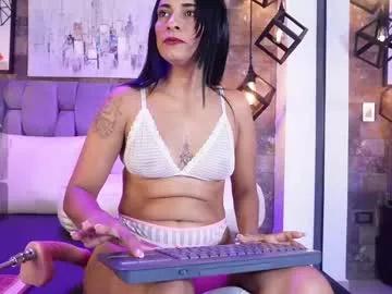 sara_korr on Chaturbate 