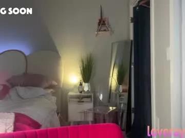 saraloverays on Chaturbate 