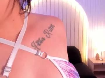 saravega__ on Chaturbate 