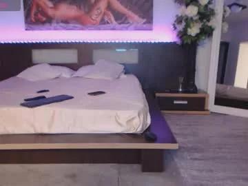 sensualhallie on Chaturbate 