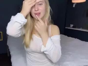 Private skyeveil on Chaturbate
