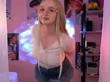 snowflakeskitty — spanking my sweet ass #blond #18 #curvy #new #teen [0 tokens remaining]