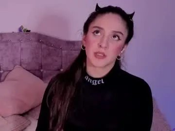 sweet_anllela on Chaturbate