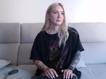 tattoobbgirl on Chaturbate 