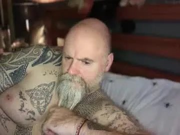 tattooeddilf01 on Chaturbate 