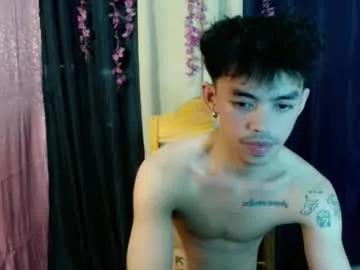 urhunky_boy on Chaturbate 