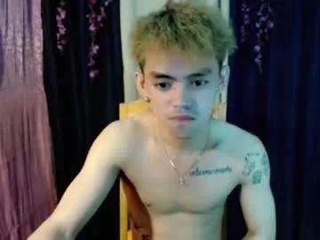 urhunky_boy on Chaturbate 