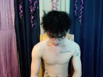 urhunky_boy on Chaturbate 
