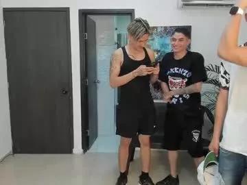Freechat voyeurism_guys on Chaturbate