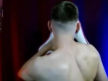 Private xavier_night81 on Chaturbate