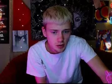 Private xavier_night81 on Chaturbate