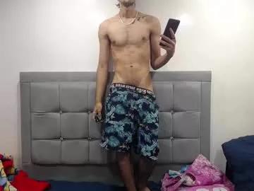 xxherozxx on Chaturbate 