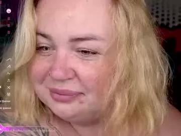 zarareign_ on Chaturbate 
