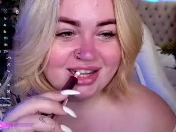zarareign_ on Chaturbate 