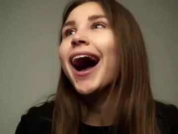 Freechat zeldaes on Chaturbate