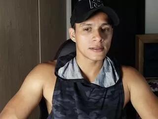 andy_corleone on Flirt4Free