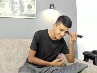 angel_lamberth on Flirt4Free