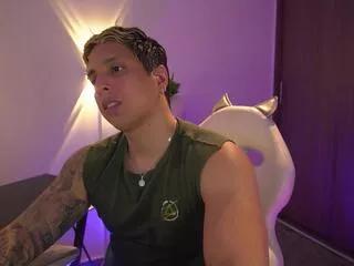 appolo_cavill on Flirt4Free 