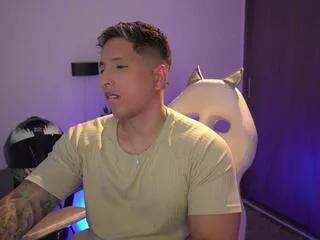 appolo_cavill on Flirt4Free 