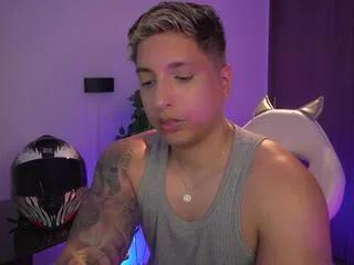 appolo_cavill on Flirt4Free 