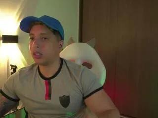 appolo_cavill on Flirt4Free