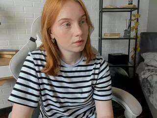 april_vizarro on Flirt4Free