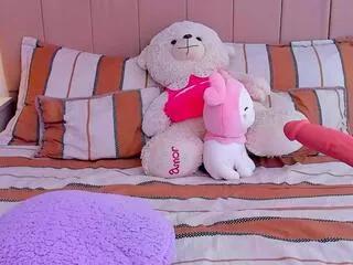 bella_fontana on Flirt4Free 