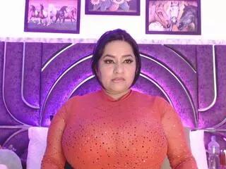 bella_milleer on Flirt4Free 