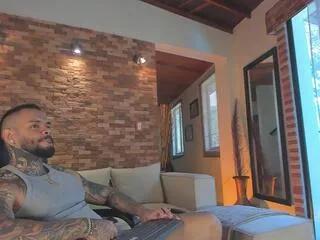 deklan_grey on Flirt4Free