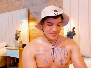 esteban_morenoo on Flirt4Free