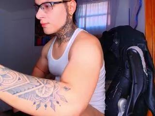 jay_malonne on Flirt4Free