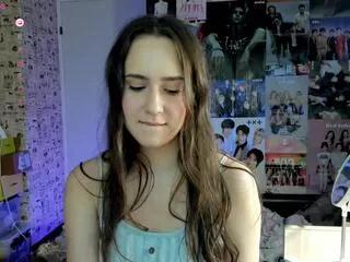 luccy_rose on Flirt4Free 