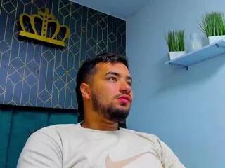 mathews_colton on Flirt4Free
