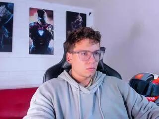 matthew_fiire on Flirt4Free