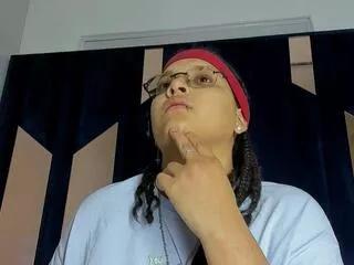 michell_mendoza on Flirt4Free