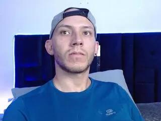 sammuel_rogers on Flirt4Free 