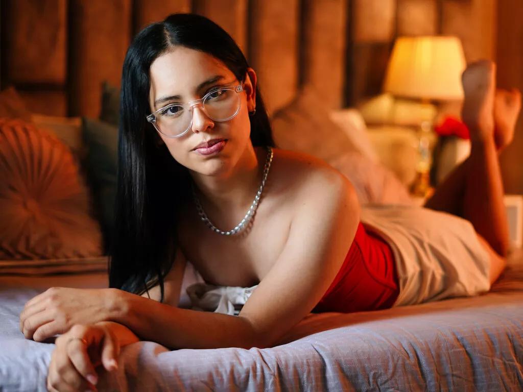 AleHoult on LiveJasmin