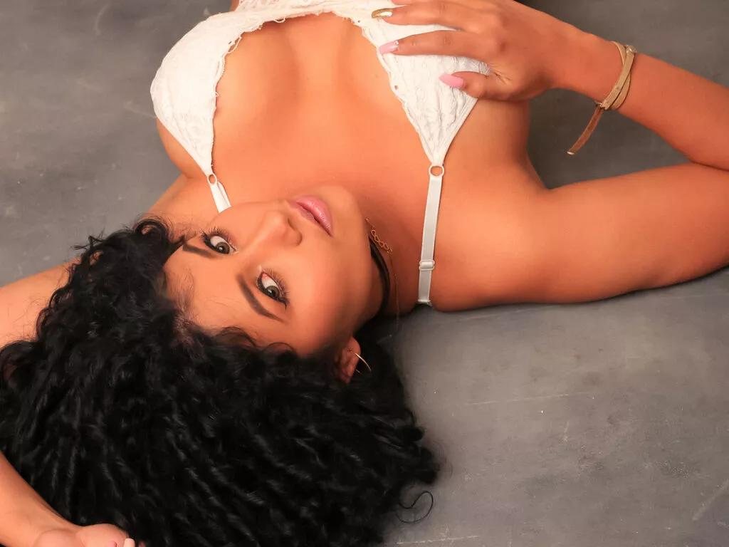 CanelaLebrand on LiveJasmin