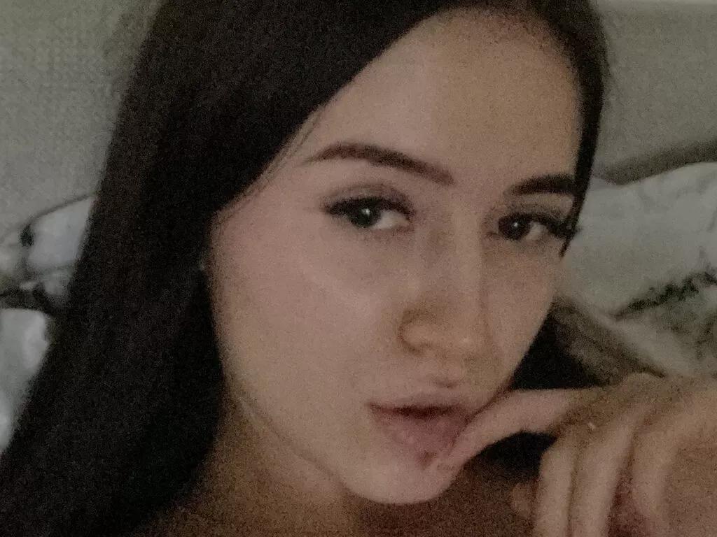 ChloeBolwman on LiveJasmin