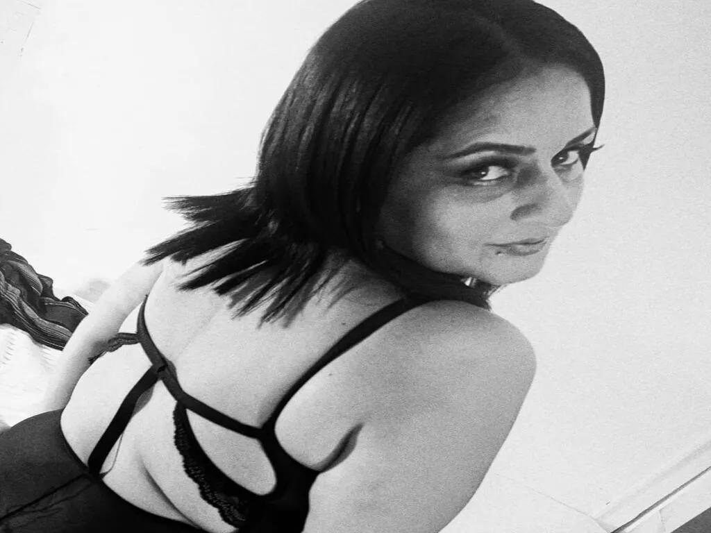 DevoraClarke on LiveJasmin